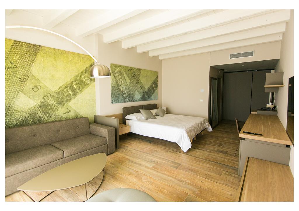 Ca' Barbini Resort Garda  Exterior foto